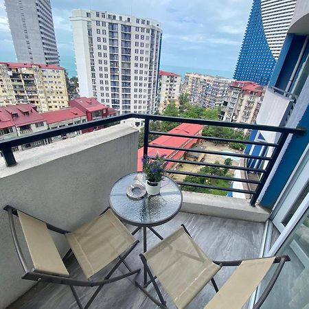 Pirosmani 18D, 12 Floor Apartment Батуми Екстериор снимка